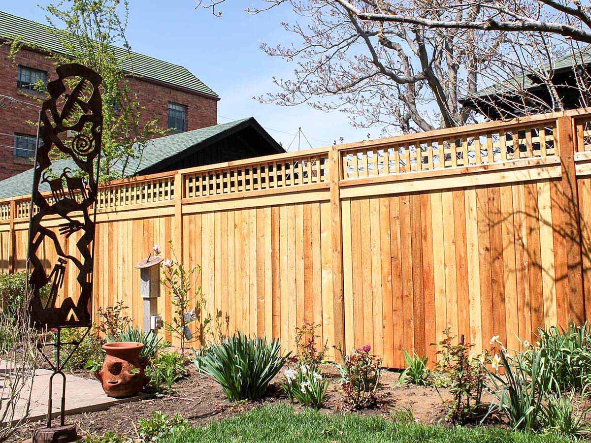Photo of a wood fence from a fence company in Denver Colorado