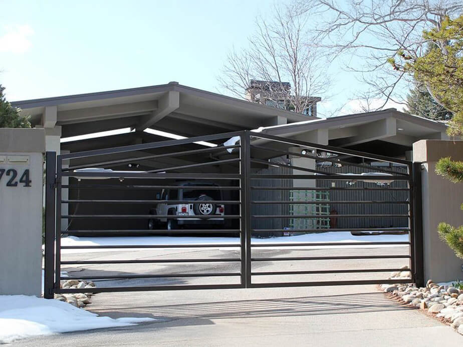 Access control gate contractor in the Denver Metro Front Range area.