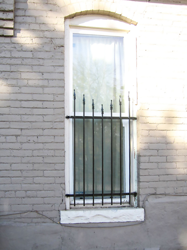 Commercial security fence